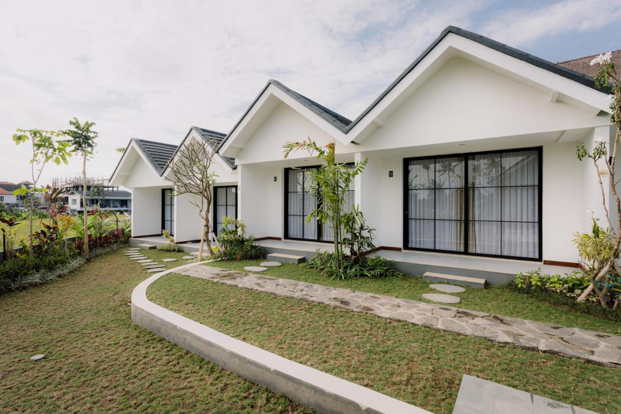 Sari Uma Canggu By Hospitality Bali Exterior photo